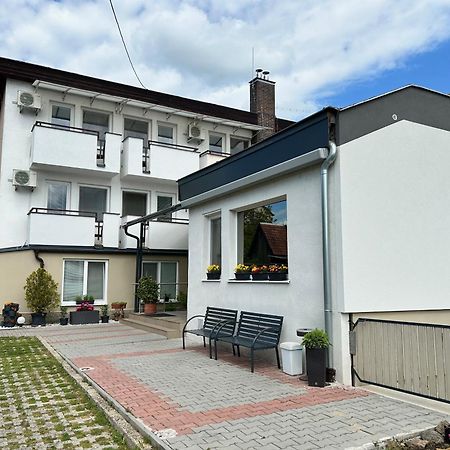 Penzion Mado I Bojnice Exterior foto